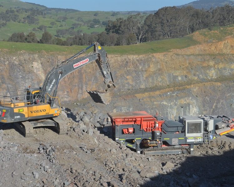 Contract Crushing & Screening photo 4